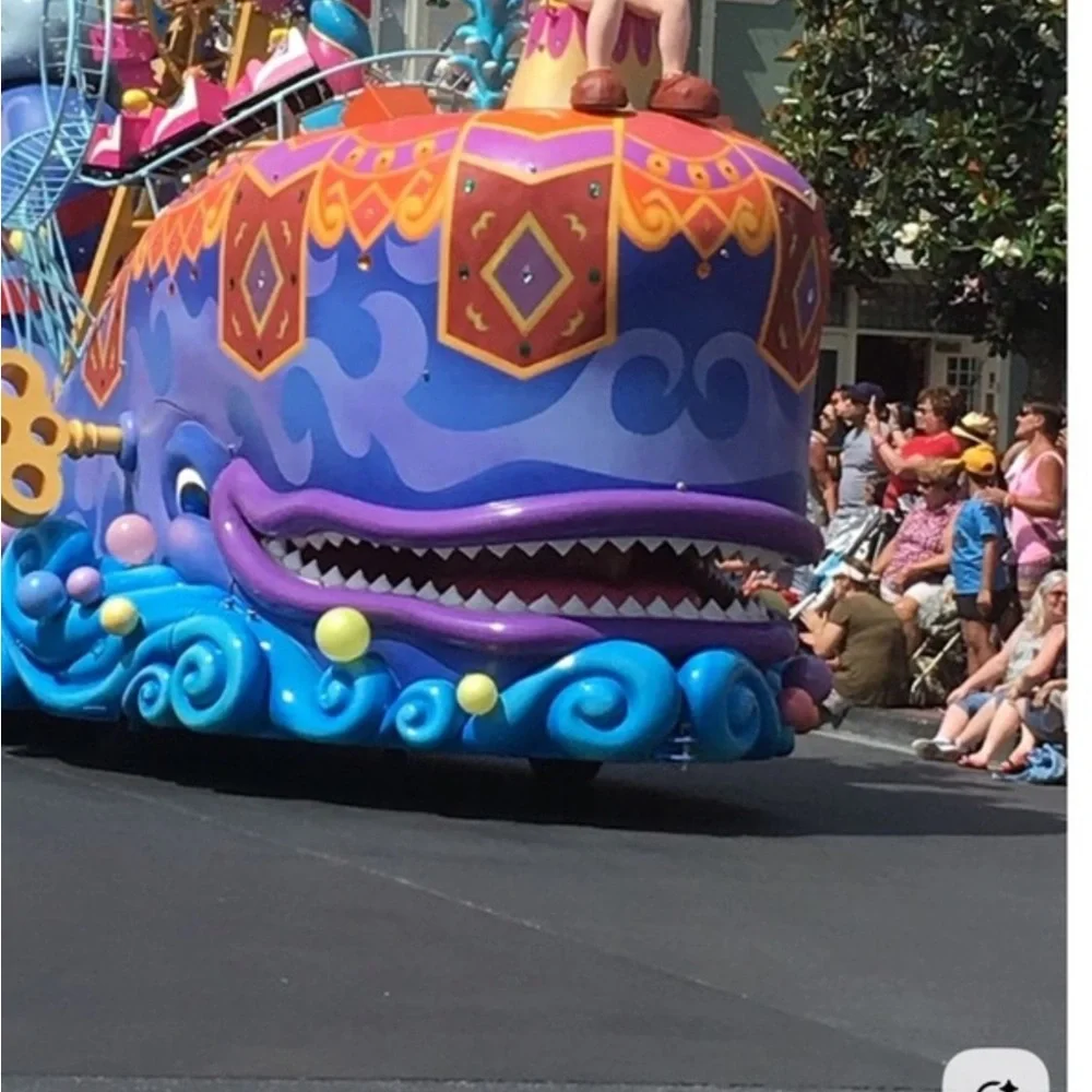 NEW VINTAGE (2025) STARBUCKS DISNEYLAND MINNIE MOUSE CLASSIC POLKA DOT TUMBLER - Picture 15 of 16